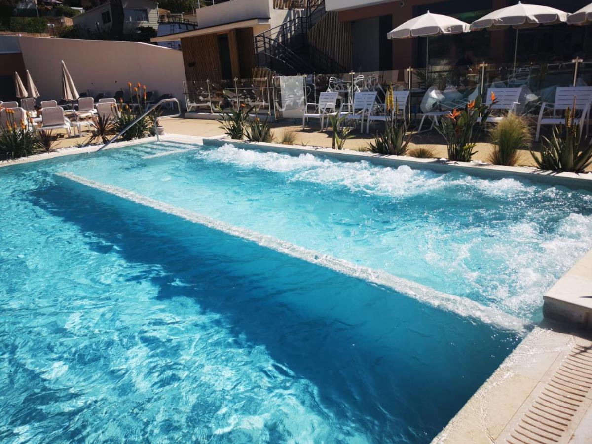 Mobil Home Neuf Camping L Ile Dor Plage St Raphael Avec Piscine Saint-Raphaël 外观 照片